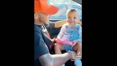 Screengrab from the Instagram video where a dad tells his baby daughter that he loves her. (Instagram/@shon.roy) Screengrab from the Instagram video where a dad tells his baby daughter that he loves her. (Instagram/@shon.roy)