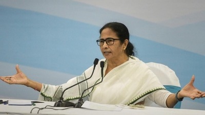 West Bengal chief minister Mamata Banerjee addresses a press conference at Nabanna, the state secretariat in Howrah. (PTI PHOTO.) West Bengal chief minister Mamata Banerjee addresses a press conference at Nabanna, the state secretariat in Howrah. (PTI PHOTO.)
