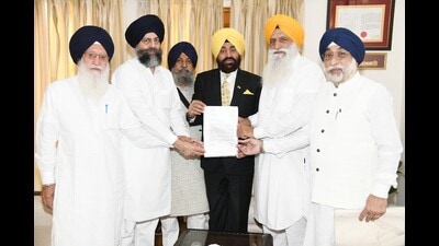 SGPC demands restoration of gurdwara at Har Ki Pauri (HT)