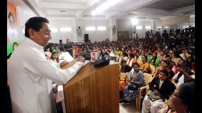Bhopal, Mar 08 (ANI): Madhya Pradesh Congress President Kamal Nath addresses Mahila Congress workers convention on International Women's Day, at PCC headquarters in Bhopal on Tuesday. (ANI Photo) (Rajeev Gupta) Bhopal, Mar 08 (ANI): Madhya Pradesh Congress President Kamal Nath addresses Mahila Congress workers convention on International Women's Day, at PCC headquarters in Bhopal on Tuesday. (ANI Photo) (Rajeev Gupta)