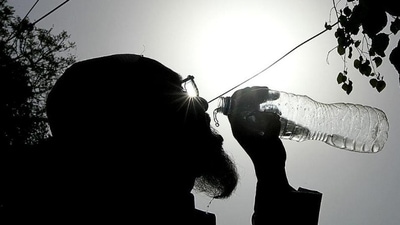 Heatwave conditions to prevail over next 5 days, respite likely soon, says IMD (Raj K Raj/HT Photo) Heatwave conditions to prevail over next 5 days, respite likely soon, says IMD (Raj K Raj/HT Photo)