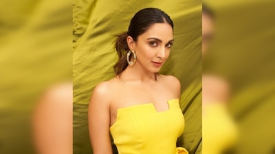 For accessories, Kiara Advani opted for golden hoop earrings. She tied her hair in a low messy bun and went for minimal makeup. (Instagram/@kiaraaliaadvani) For accessories, Kiara Advani opted for golden hoop earrings. She tied her hair in a low messy bun and went for minimal makeup. (Instagram/@kiaraaliaadvani)