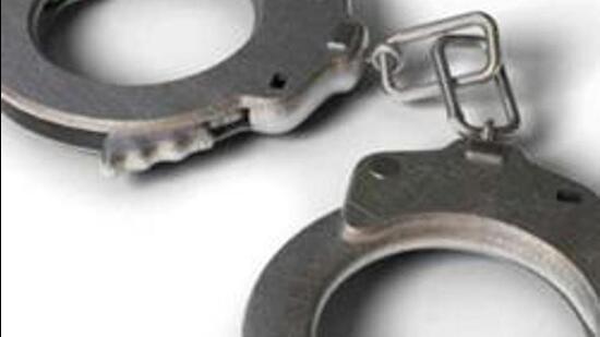 “The arrested accused are repeat offenders and were travelling from Pratap Chowk side to Overlock Road in Ludhiana to sell snatched mobile .” SHO said. (HT FILE)