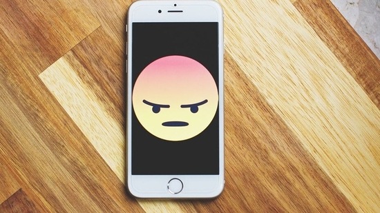 "Letting go of anger may mean letting go of our best connection to someone we love," says Sara Kuberic.(Pexels)