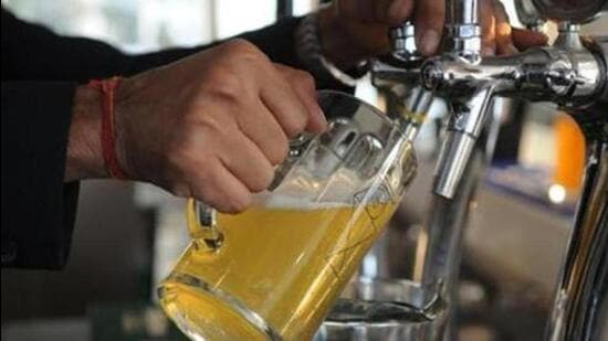 Excise dept tells pubs, bars in GB Nagar not to hire bouncers