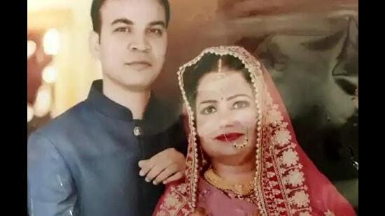 Rajiv Kumar with his ex-wife. (HT Photo)