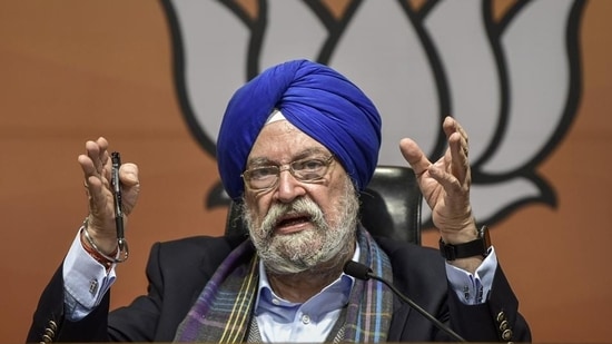 Union minister Hardeep Singh Puri. (PTI)