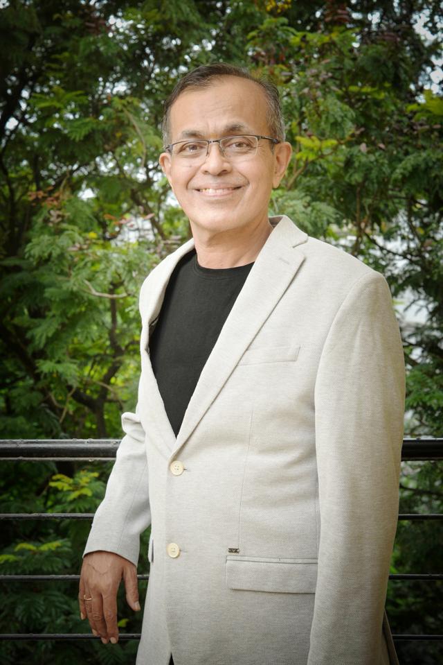 Author Rajiv Vijayakar (Courtesy Rupa Publishing Co) Author Rajiv Vijayakar (Courtesy Rupa Publishing Co)