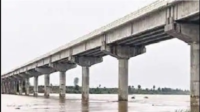 The proposed Lakshagriha-Paranipur bridge on the Ganga in Prayagraj will be about 1400 meters long. (Pic for representation)