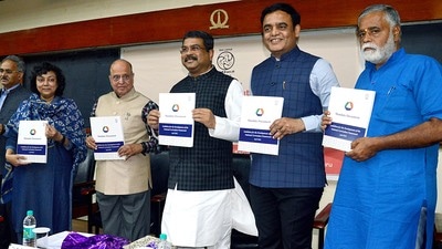 Union minister Dharmendra Pradhan, along with state ministers CN Ashwathnarayan, B C Nagesh and other dignitaries, releases the 'National Curriculum Framework', in Bengaluru. (ANI) Union minister Dharmendra Pradhan, along with state ministers CN Ashwathnarayan, B C Nagesh and other dignitaries, releases the 'National Curriculum Framework', in Bengaluru. (ANI)
