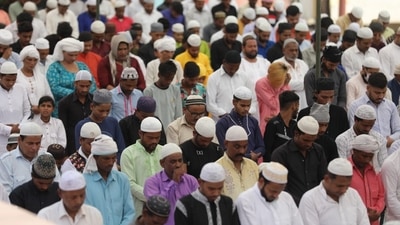 Jamat ul-Vida is celebrated with great grandeur, religious fervour and devotion all over the globe. (HT Photo/Deepak Gupta)