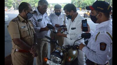 Thane Traffic Police will start recognising the efforts of Good Samaritans for their timely help in road accidents. (HT FILE PHOTO) Thane Traffic Police will start recognising the efforts of Good Samaritans for their timely help in road accidents. (HT FILE PHOTO)