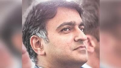 Builder Sanjay Chhabria remanded to CBI custody up to May 6 Builder Sanjay Chhabria remanded to CBI custody up to May 6