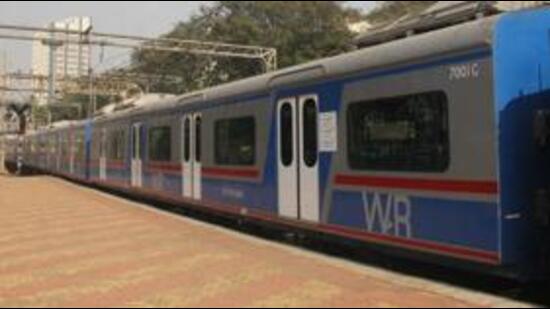 The single-journey fares of first-class local trains are also likely to go down as after the reduction in AC local fares, the prices have become cheaper than that of first-class (Bhushan Koyande) The single-journey fares of first-class local trains are also likely to go down as after the reduction in AC local fares, the prices have become cheaper than that of first-class (Bhushan Koyande)