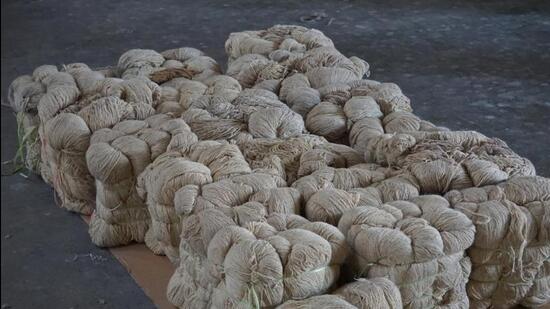 Authorities have seized 395kg of yarn from a container in Gujarat’s Pipavav port. It had been dipped in solution containing heroin