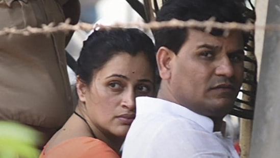 File photo of MP Navneet Rana and her MLA husband Ravi Rana.(HT_PRINT)