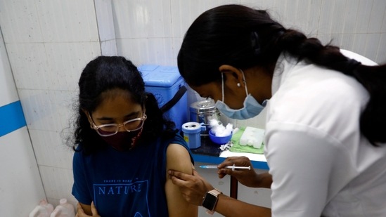 The current pace of vaccination is low even if one allows for the gap requirement of nine months for boosters, and the fact that most adults have been fully vaccinated.(Rahul Raut/HT File Photo)