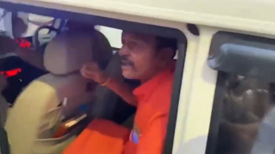 Shiv Sena (Bal Thackeray) leader Harish Singla gets arrested by Punjab Police on Friday, April 29, 2022 in connection with clashes that broke out in Patiala earlier in the day. (Screengrab/HT video)