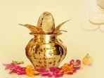 Akshaya Tritiya 2022: People buy gold on this day hoping to get blessed with wealth throughout the year.(Pinterest) Akshaya Tritiya 2022: People buy gold on this day hoping to get blessed with wealth throughout the year.(Pinterest)