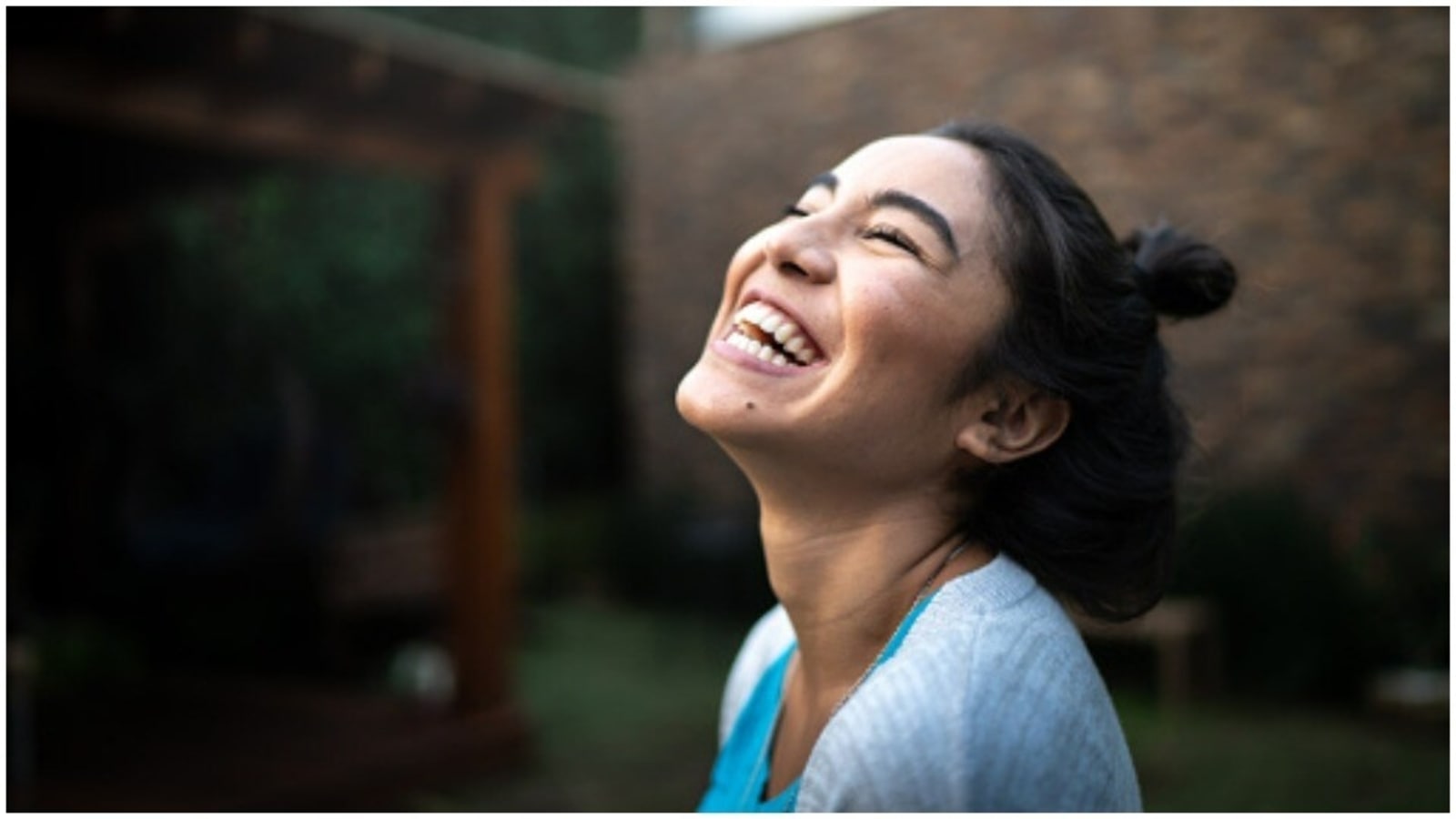 World Laughter Day 2022: The many benefits of laughter therapy