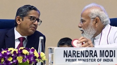 Prime Minister Narendra Modi interacts with Chief Justice of India NV Ramana during the joint conference of chief ministers of states and chief justices of high courts, at Vigyan Bhawan, in New Delhi on Saturday. (ANI) Prime Minister Narendra Modi interacts with Chief Justice of India NV Ramana during the joint conference of chief ministers of states and chief justices of high courts, at Vigyan Bhawan, in New Delhi on Saturday. (ANI)