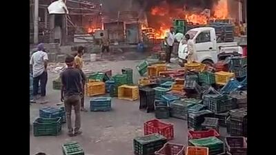Panic gripped a vegetable market at Bahadurke Road, near Jalandhar bypass, after a fire broke at one of the temporary sheds near Gate Number 1 on Sunday evening. (HT PHOTO ) Panic gripped a vegetable market at Bahadurke Road, near Jalandhar bypass, after a fire broke at one of the temporary sheds near Gate Number 1 on Sunday evening. (HT PHOTO )