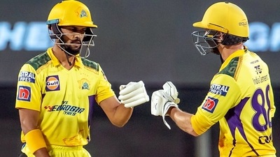 Chennai Super Kings Ruturaj Gaikwad and Devon Conway fist bump during their partnership against Sunrisers Hyderabad (Chennai Super Kings Twitter) Chennai Super Kings Ruturaj Gaikwad and Devon Conway fist bump during their partnership against Sunrisers Hyderabad (Chennai Super Kings Twitter)