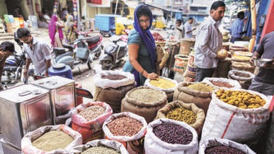 In March, retail inflation quickened to 6.95% – a 17-month high -- compared to 6.07% in the previous month, driven by a sharp jump in food prices, according to latest available official data. (BLOOMBERG.) In March, retail inflation quickened to 6.95% – a 17-month high -- compared to 6.07% in the previous month, driven by a sharp jump in food prices, according to latest available official data. (BLOOMBERG.)