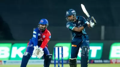 Rishabh Pant (L); Hardik Pandya (IPL) Rishabh Pant (L); Hardik Pandya (IPL)