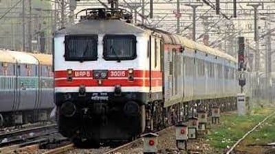 Train services on the Yesvantpur-Tumakuru line in Bengaluru were halted after a transmission line snapped.