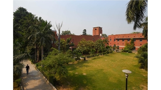 Ramjas College eventually shifted to its present building in the year 1951, with Dr Rajendra Prasad, the first President of India, inaugurating the current campus on January 17, 1951.(Amal KS/Hindustan Times)