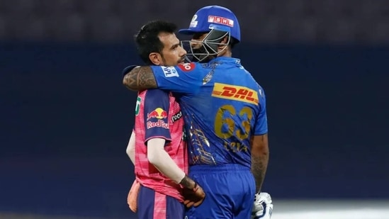 Suryakumar Yadav consoles Yuzvendra Chahal in IPL 2022 game between MI and RR