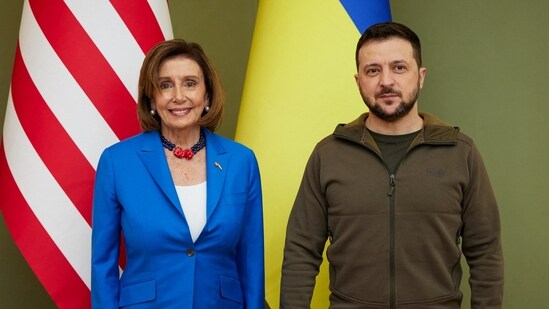 Ukraine's President Volodymyr Zelensky (right) and US House Speaker Nancy Pelosi.