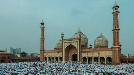 Eid-ul-Fitr 2022: Will Shawwal crescent moon be visible in India today? (Pixabay) Eid-ul-Fitr 2022: Will Shawwal crescent moon be visible in India today? (Pixabay)