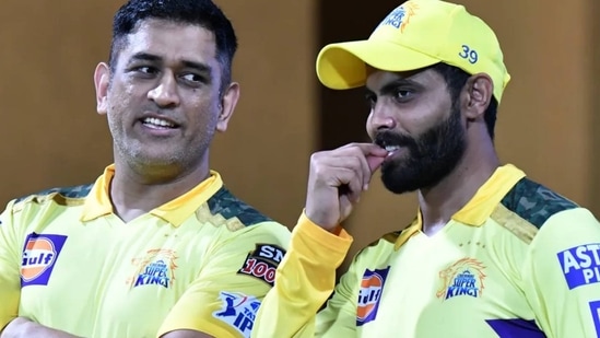 Former CSK Star Says Jadeja 'would've Initiated' Captaincy Talks With ...