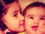 Janhvi Kapoor shares a throwback pic with sister Khushi Kapoor. Janhvi Kapoor shares a throwback pic with sister Khushi Kapoor.