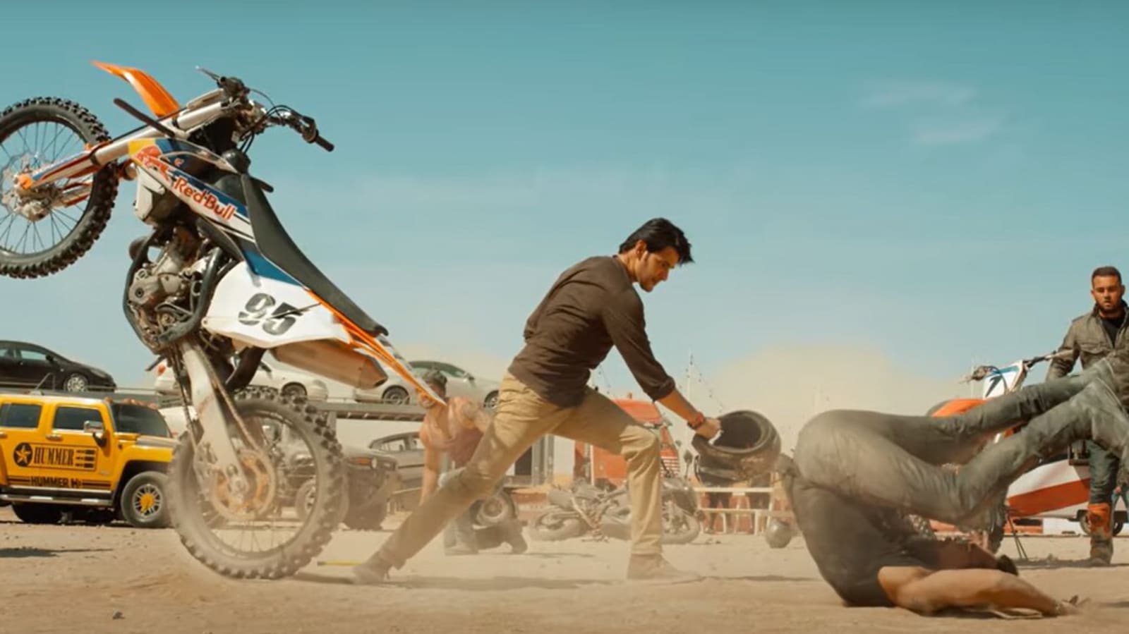 Sarkaru Vaari Paata trailer: Mahesh Babu is a loan agent who beats bad guys but also has a soft, romantic side. Watch