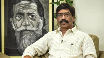The Election Commission of India has issued a notice to Jharkhand chief minister Hemant Soren on Monday over the alleged allocation of a mining lease in his name last year. (HT FILE PHOTO.) The Election Commission of India has issued a notice to Jharkhand chief minister Hemant Soren on Monday over the alleged allocation of a mining lease in his name last year. (HT FILE PHOTO.)