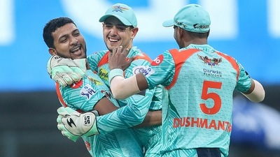 Mohsin Khan of Lucknow Super Giants celebrates with teammates after dismissing Rishabh Pant, captain of Delhi Capitals (IPL) Mohsin Khan of Lucknow Super Giants celebrates with teammates after dismissing Rishabh Pant, captain of Delhi Capitals (IPL)