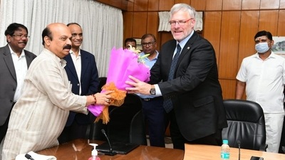 Karnataka government has signed a memorandum of understanding (MoU) with Israel-based International Semiconductor Consortium (ISMC). Karnataka government has signed a memorandum of understanding (MoU) with Israel-based International Semiconductor Consortium (ISMC). 