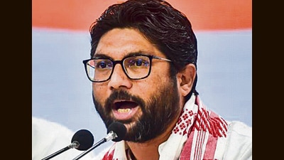 Jignesh Mevani said the Congress will call for a Gujarat Bandh if the Centre does not take back cases filed against the members of the minority community in Vadgam and during the Una movement. (PTI) Jignesh Mevani said the Congress will call for a Gujarat Bandh if the Centre does not take back cases filed against the members of the minority community in Vadgam and during the Una movement. (PTI)