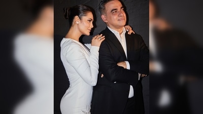 "Played Muse for my dearest friend @bibhumohapatra for @debeersforevermark… The last pic is from 2014, where it all began," Esha Gupta captioned oner of her post where she is seen posing with the designer. (Instagram/@egupta) "Played Muse for my dearest friend @bibhumohapatra for @debeersforevermark… The last pic is from 2014, where it all began," Esha Gupta captioned oner of her post where she is seen posing with the designer. (Instagram/@egupta)