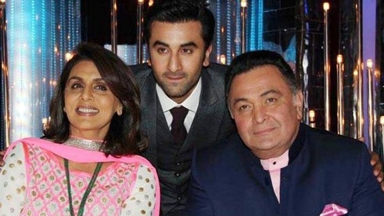 Late actor Rishi Kapoor, with his wife Neetu Kapoor and son Ranbir Kapoor.