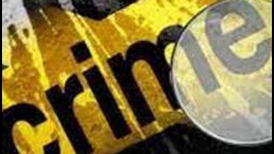 Burglars struck at a tyre shop in Dhandari Kalan, Ludhiana, on the National Highway on April 2  ₹night. (HT FILE)