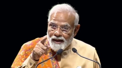 Berlin: Prime Minister Narendra Modi addresses Indian diaspora, in Berlin. (PTI Photo) (PTI) Berlin: Prime Minister Narendra Modi addresses Indian diaspora, in Berlin. (PTI Photo) (PTI)