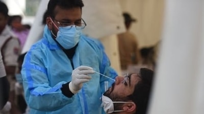 The national capital saw a slight dip in the daily cases as it reported 1,076 cases in the last 24 hours. (Pic for representation)