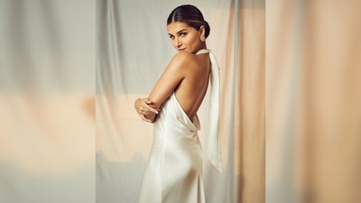 Tara Sutaria teamed her look with a pair of trendy clear strap stilettoes by Christian Louboutin and jewellery by Ruani Jewellery Collective. (Instagram/@tarasutaria)