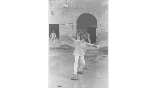 A student makes her way through a waterlogged stretch inside Lady Irwin College, in September, 1994. The college was run under the aegis of the All India Women’s Education Fund Association until 1950. It was then affiliated to the University of Delhi, and a BSc in Home Science course was introduced.(Sanjay Sharma / HT Archive)