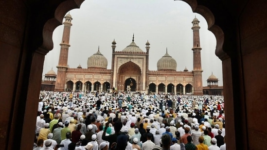 With the sighting of the crescent moon on Monday, the month-long fasting of Ramzan has come to an end and Eid-ul-Fitr is being celebrated across the country on May 3.(HT Photo/Raj K Raj)