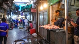 The spokesperson further said unlicensed meat shops that were shut in City-SP zone were located in Nabi Karim, Quraish Nagar and near Minto Road.